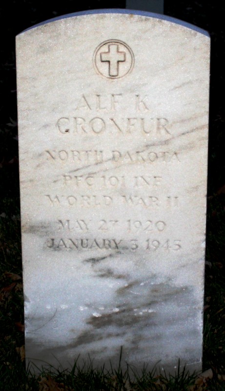 Private First Class Alf K Gronfur grave marker photo