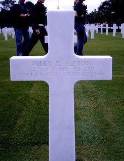 Sergeant Allen Alfson cross grave marker photo