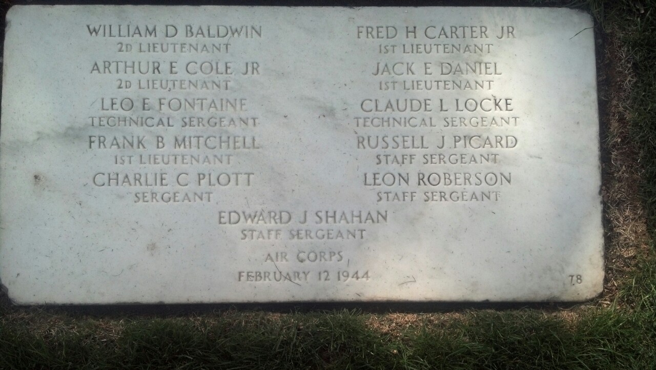 Second Lieutenant Arthur E Cole Jr. memorial marker with his name and several other names photo