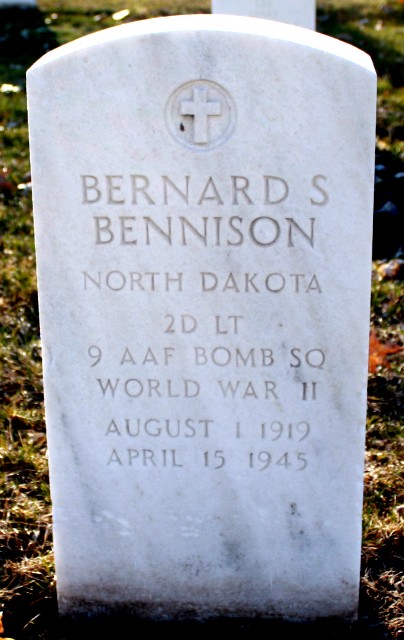 First Lieutenant Bernard S Bennison grave marker photo