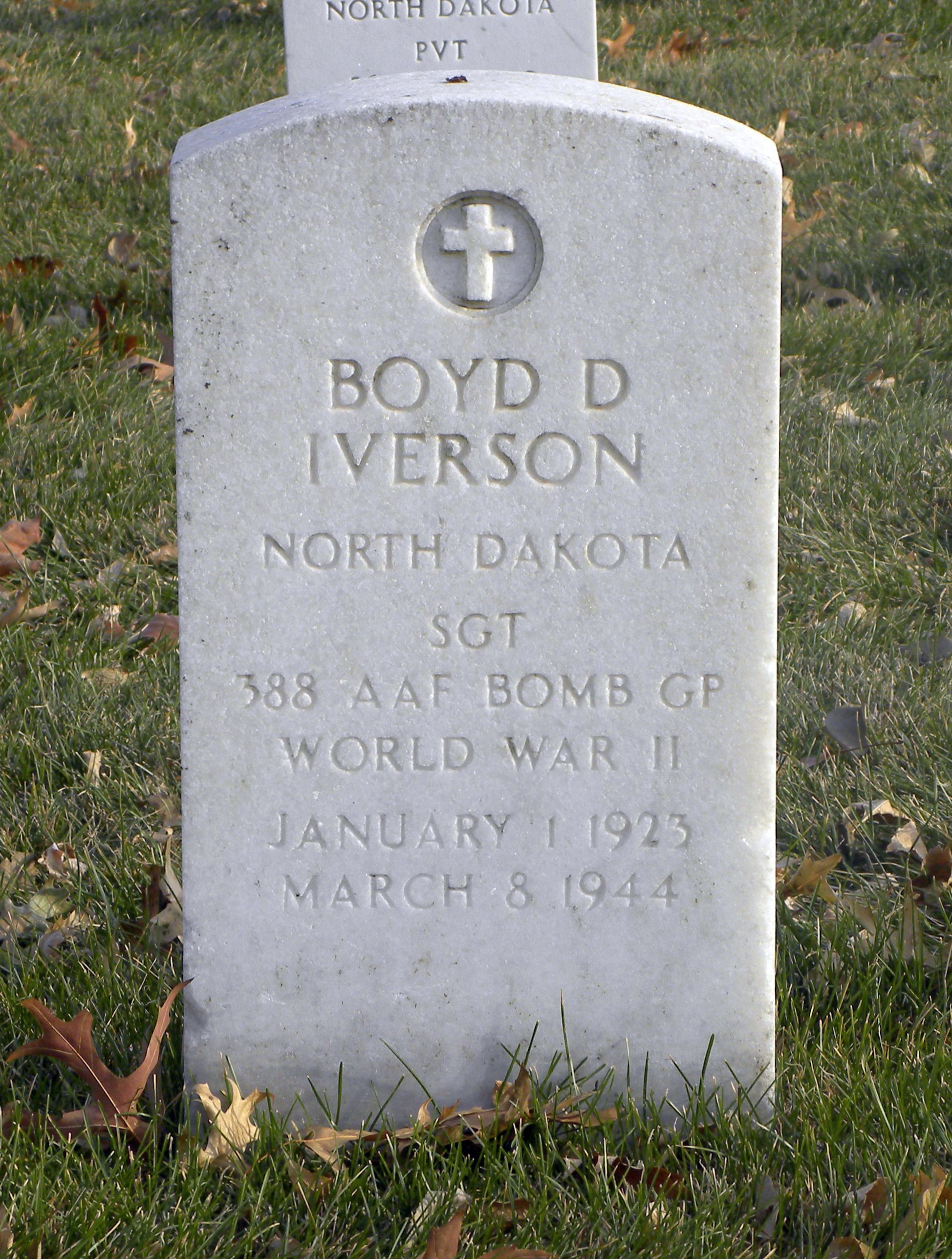Sergeant Boyd D Iverson grave marker photo