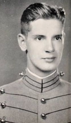 Major Charles H Colwell in uniform head and shoulders photo