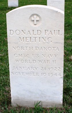 Gunner's Mate Third Class Donald P Melting grave marker photo