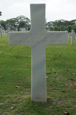 Private Francis R Heminger cross grave marker photo