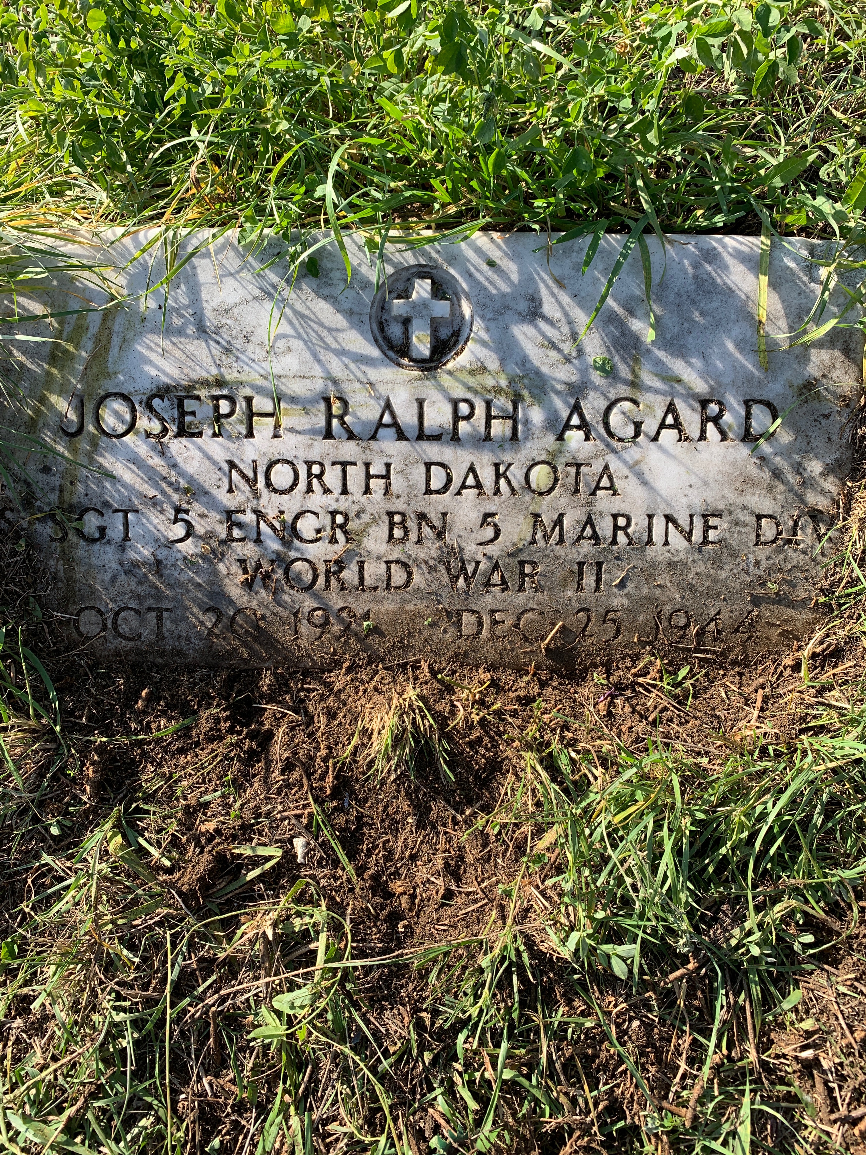 Staff Sergeant Joseph R Agard grave marker photo