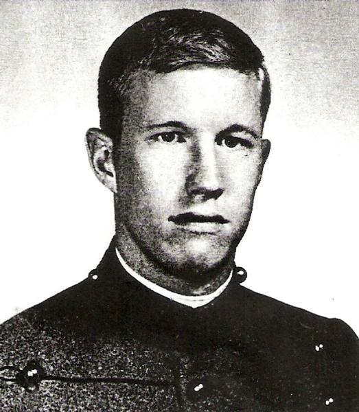 Photo of John Kelly in uniform.