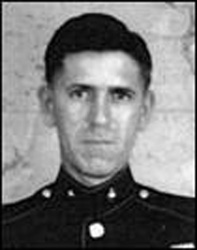 Photo of Karl Kludt in uniform.