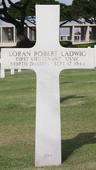 First Lieutenant Loran R Ladwig cross grave marker photo