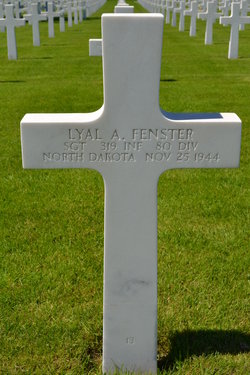 Sergeant Lyal A Fenster cross grave marker photo