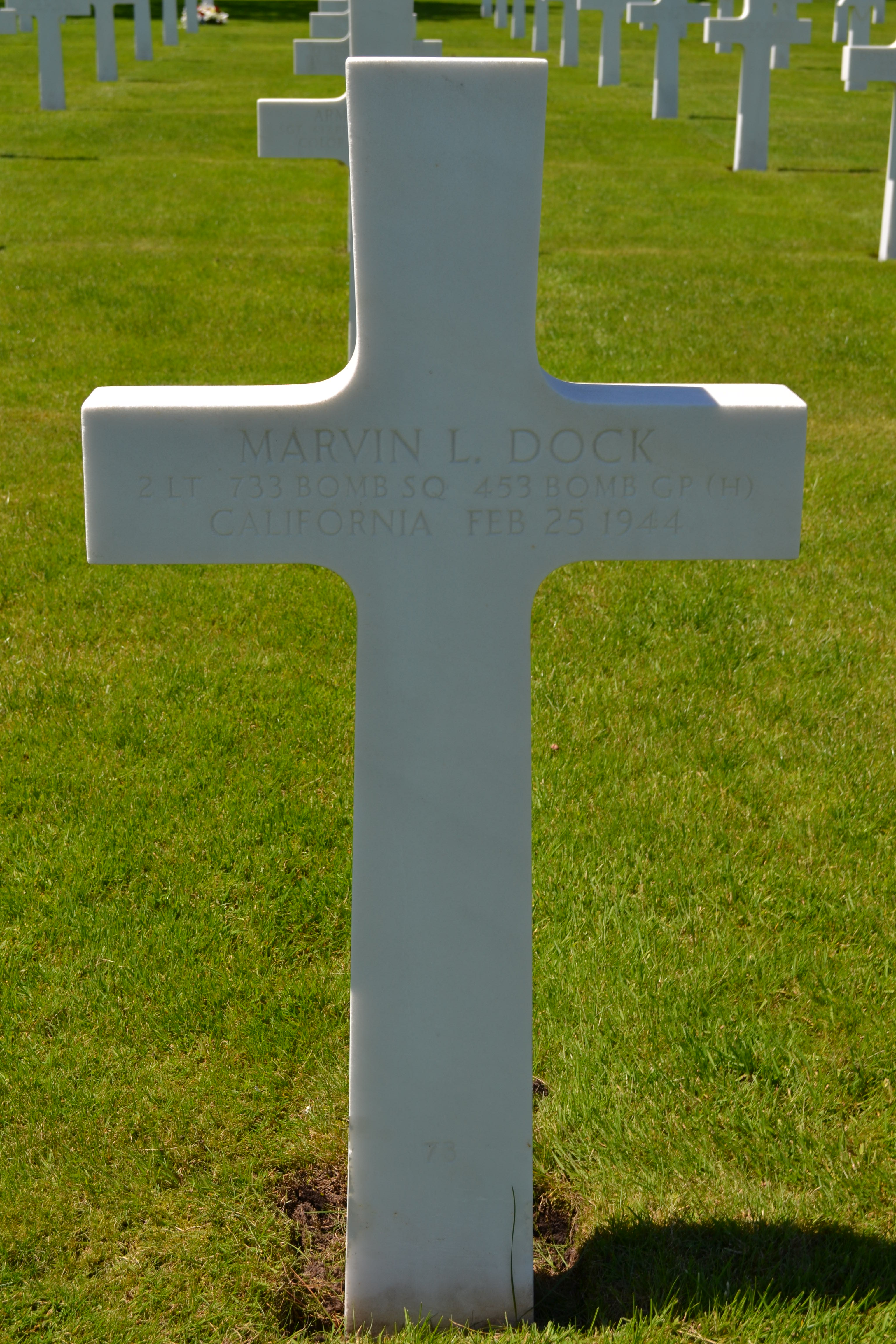 Second Lieutenant Marvin L Dock grave marker photo