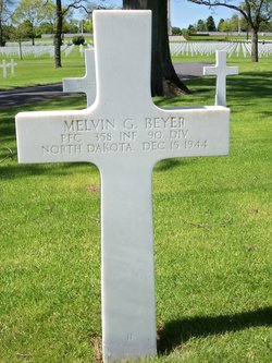 Private First Class Melvin G Beyer cross grave marker photo