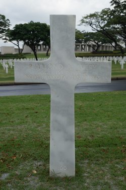 Staff Sergeant Raymond A Avery cross grave marker photo