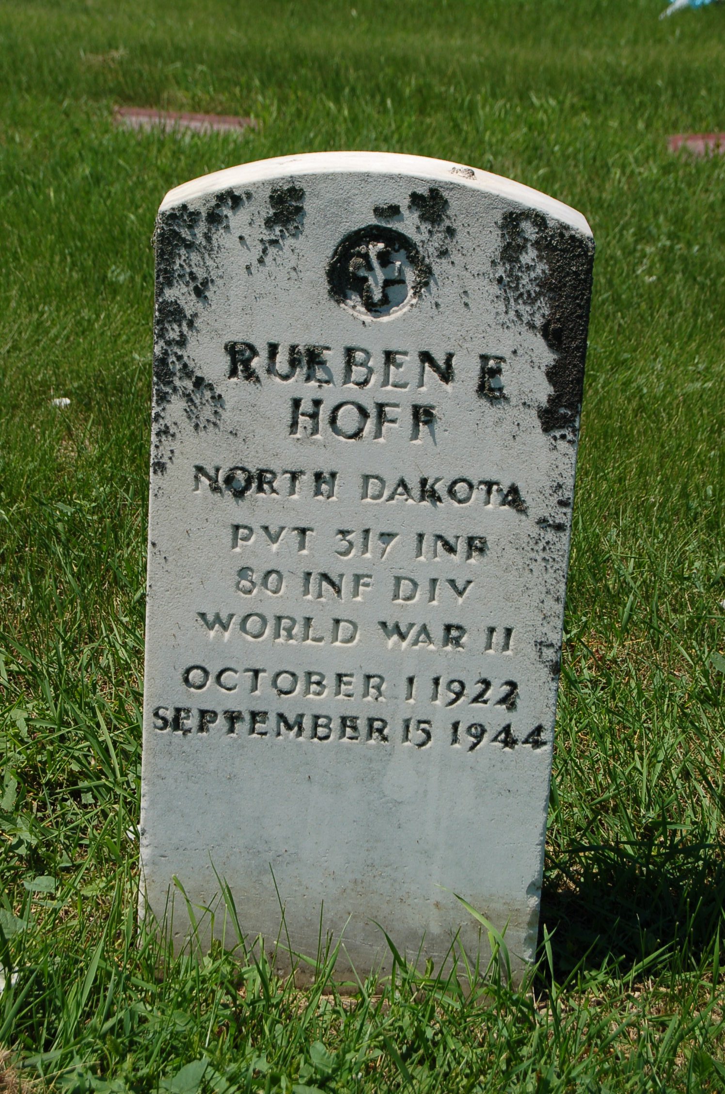Private Rueben E Hoff grave marker photo