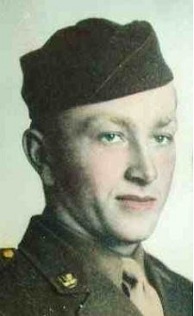 Second Lieutenant Alan L Sorensen in uniform head and shoulder photo