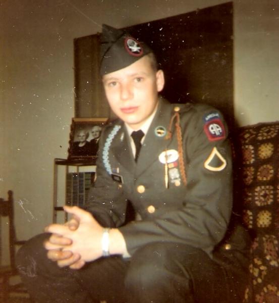 Photo of Brent Sveen in uniform.