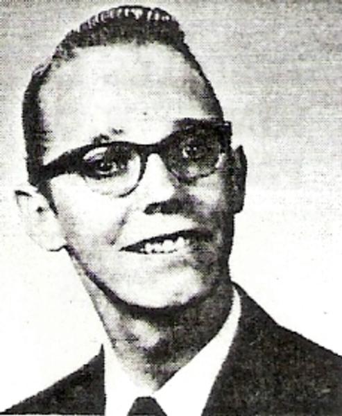 Photo of Blythe Van DeVenter in professional civilian attire