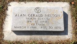 Picture of Alan Nelson's grave marker.