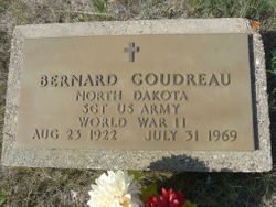 Picture of Bernard Goudreau's grave marker.