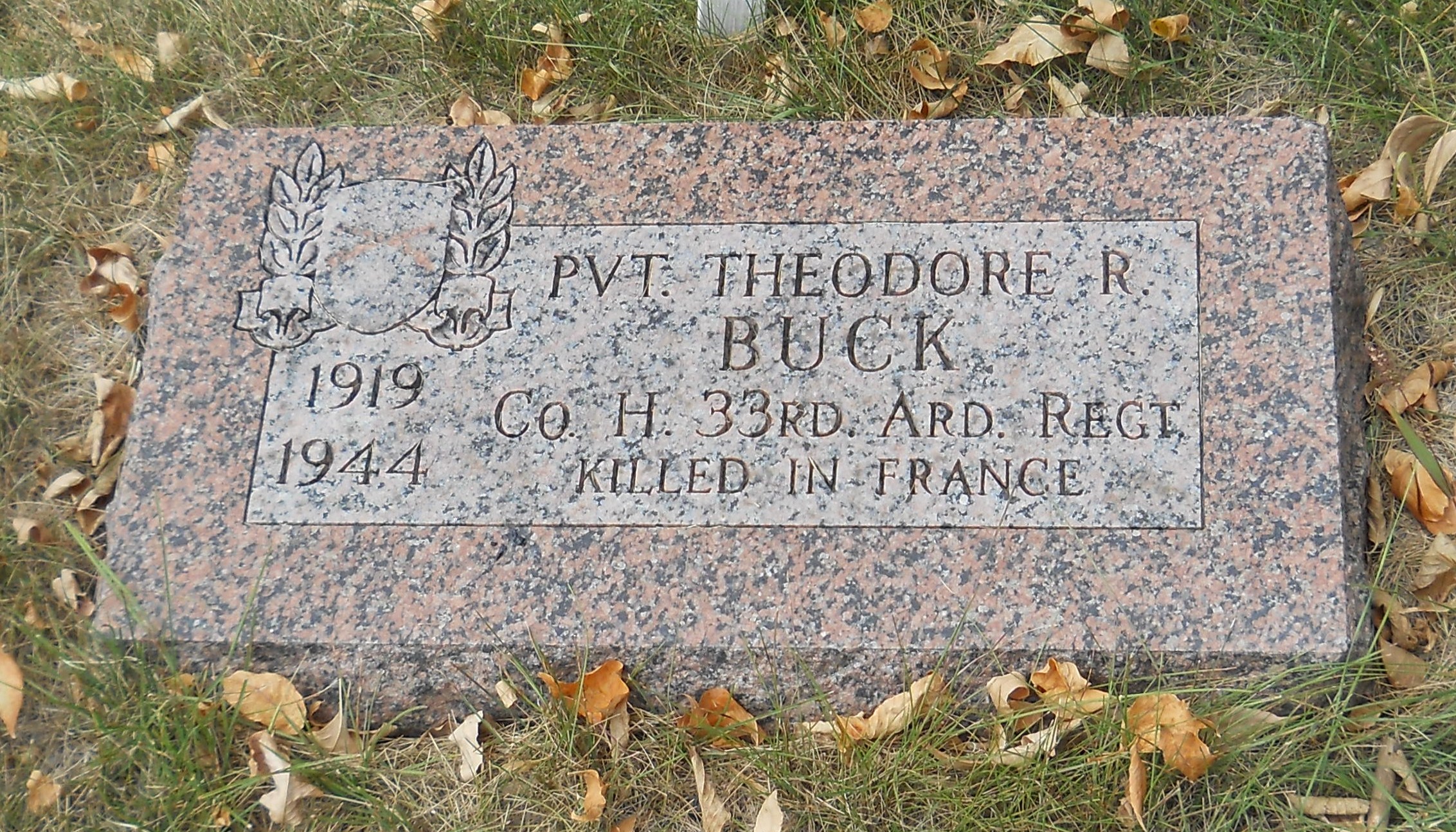 Private Theodore Buck grave marker photo