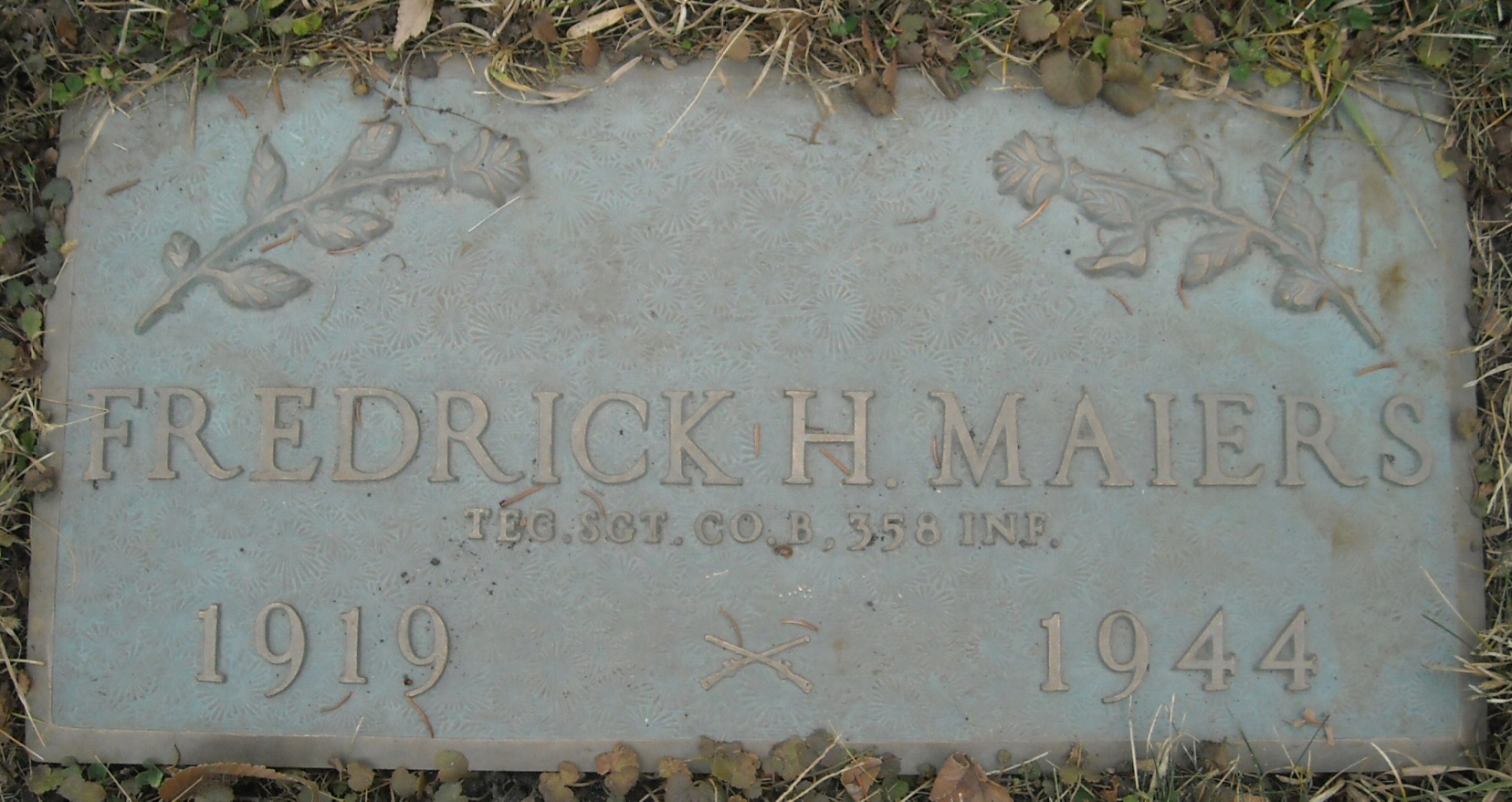 Technical Sergeant Frederick H Maiers grave marker photo