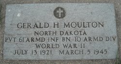Private Gerald H Moulton grave marker photo