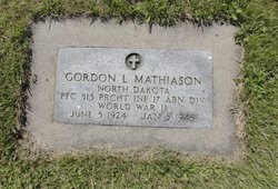 Private First Class Gordon L Mathiason grave marker photo
