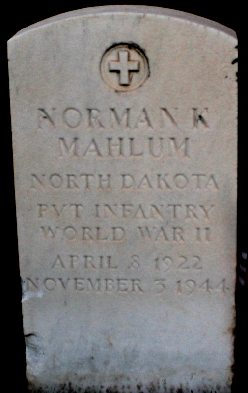 Private Norman K Mahlum grave marker photo