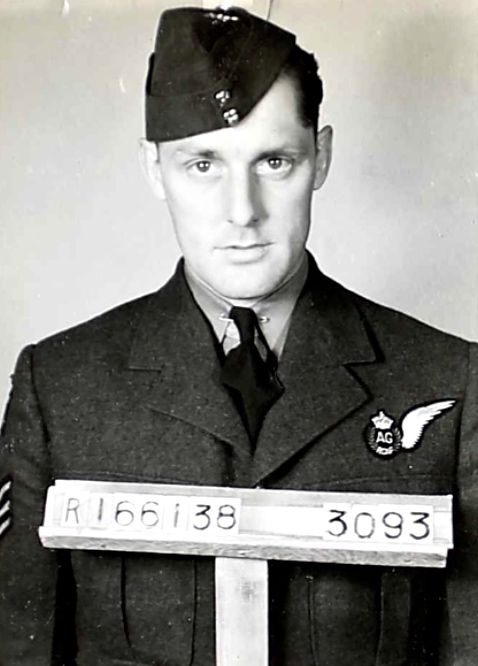 Warrant Officer Second Class Otis J Mohler in uniform photo