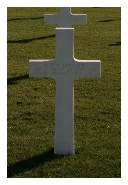 Private First Class Ray S Kreamer grave marker photo