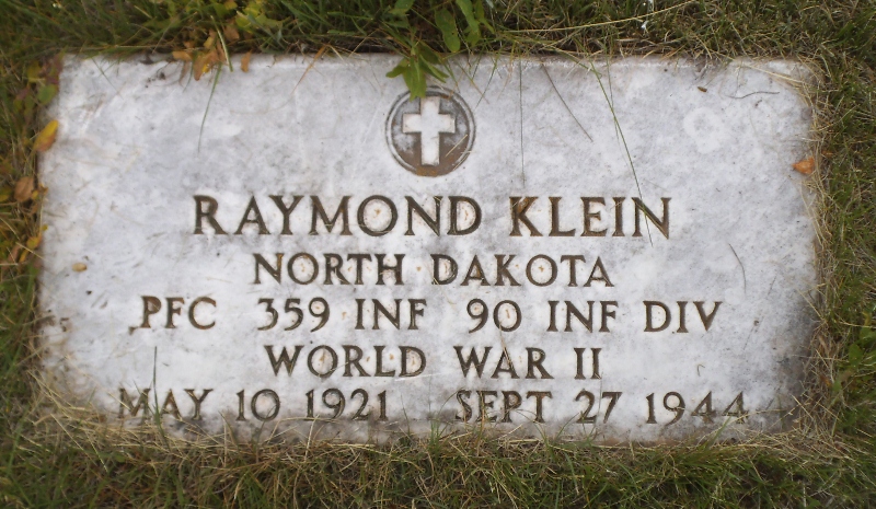 Private First Class Raymond Klein grave marker photo