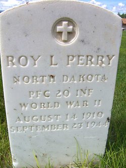Private First Class Roy L Perry grave marker photo