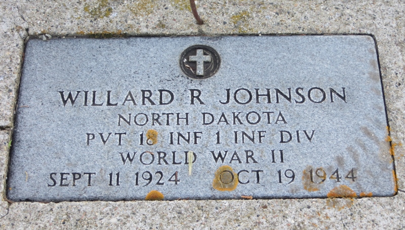 Private Williard R Johnson grave marker photo