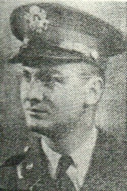 Second Lieutenant William K Pflugrath in uniform photo