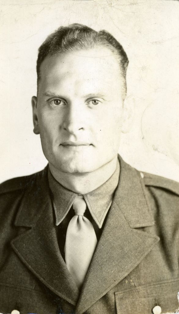 Captain William R Weir in uniform head and shoulder photo