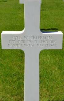 Lyle W. Peterson photo