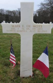Mark E. De Mots photo