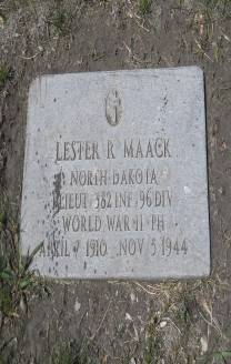 Lester R. Maack photo