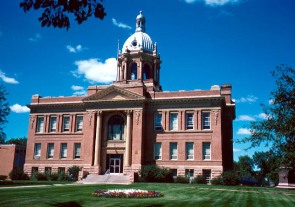 Traill County Courthouse