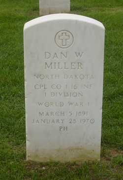 Dan Walter Miller photo