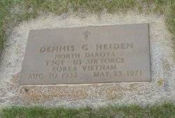 Dennis George  Heiden photo