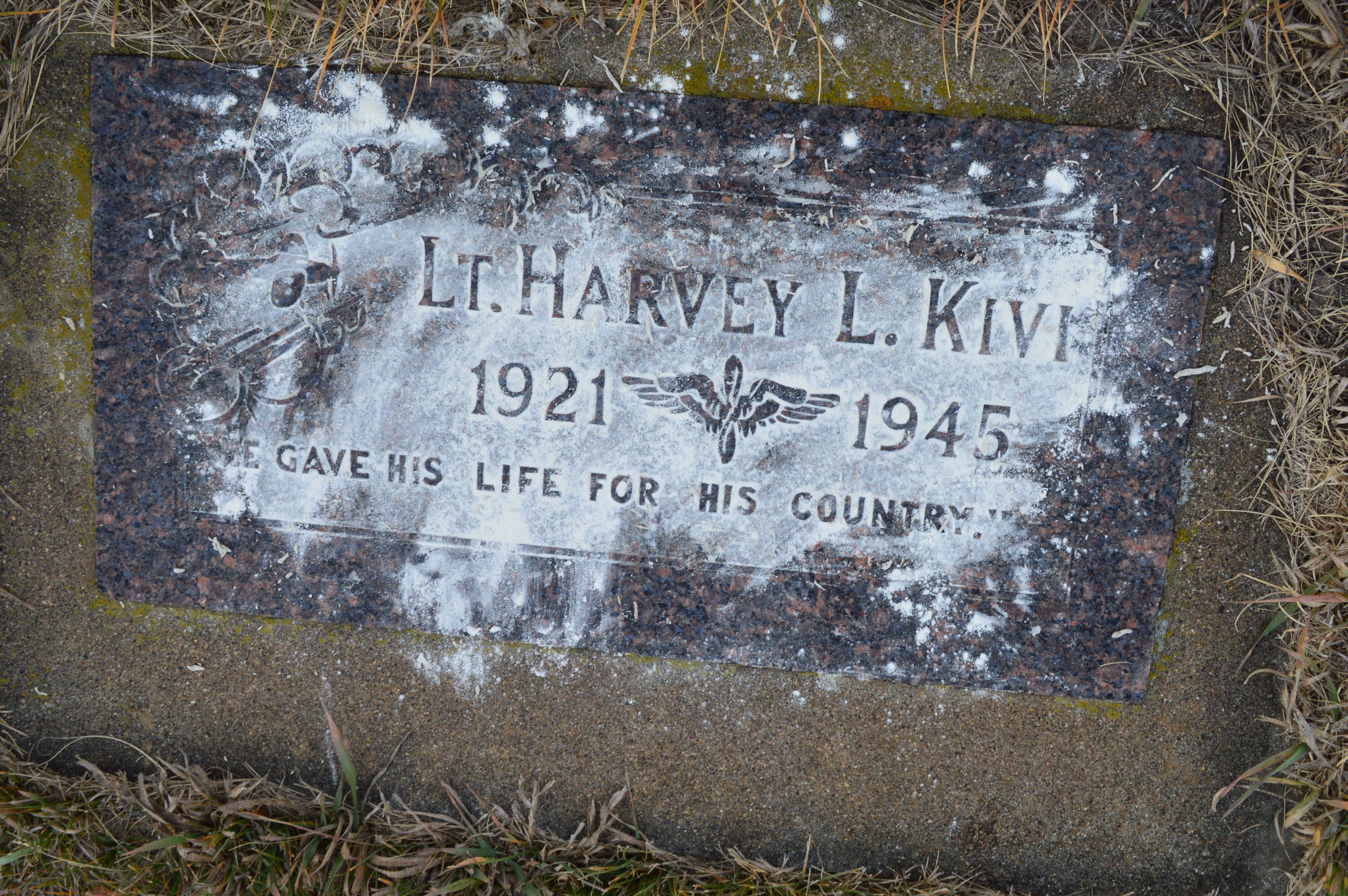 Harvey L. Kivi photo